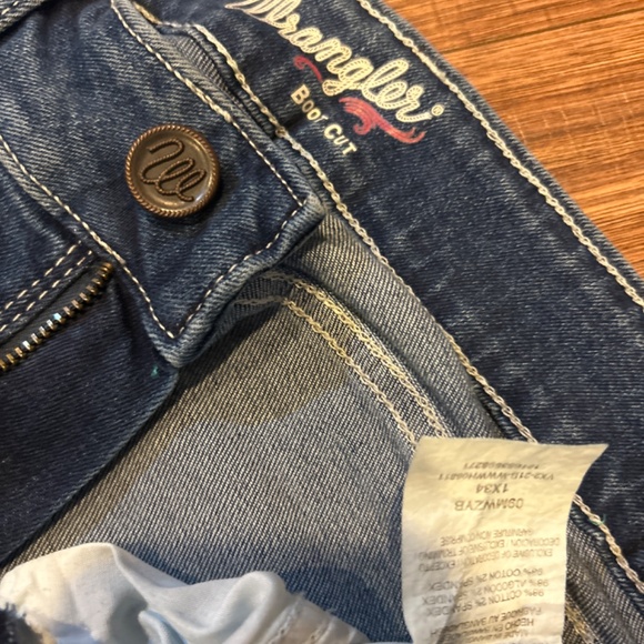 Women’s wranglers - Picture 4 of 5